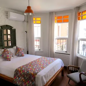 https://istanberry-luna-apartments.istanbul-turkeyhotels.com